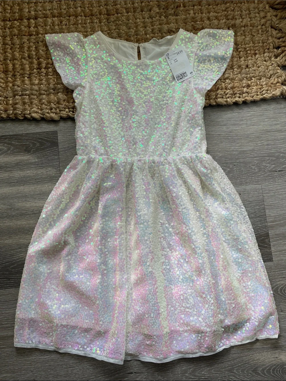 h&m glitter dress | Dresses | Hm White Iridescent Sequin Girls Party Dresssize 89 Years Jun25-flow